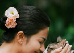 Ariel Tatum Tampil Anggun Seperti Kembang Desa Saat Ulang Tahun Anabul